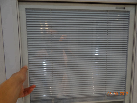 Cheap price waterproof pvc profile casement windows with inside blinds on China WDMA